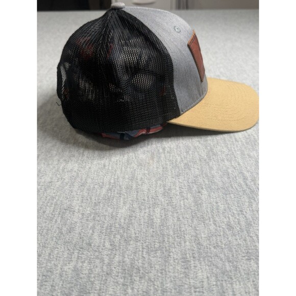 Realtree Leather Patch Hat Cap Snapback Trucker (●) - Picture 2 of 5